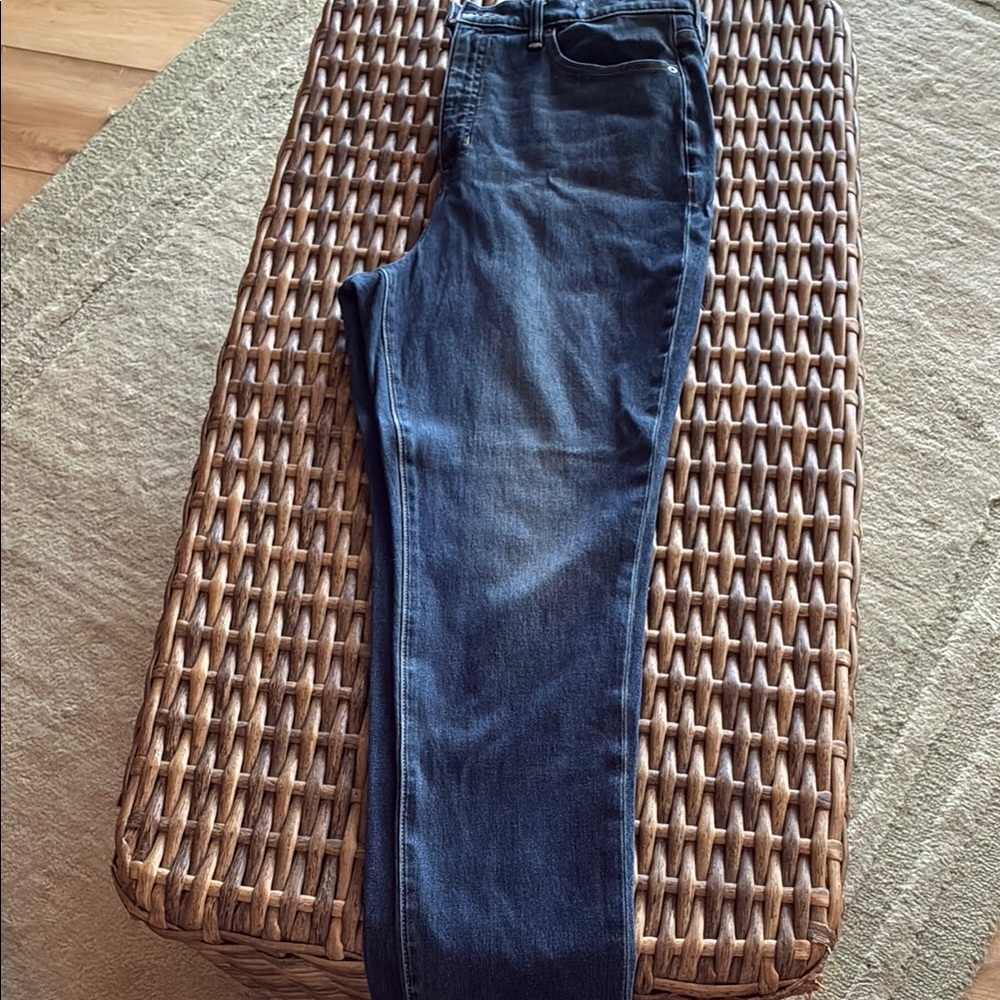Banana Republic Premium Denim Ultra High Rise Slim Fit
